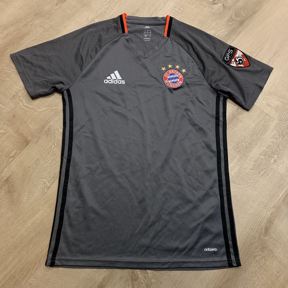 Adidas FC Bayern Munchen Munich 2017/18 Men's Small S Jersey Training Gray GPS
